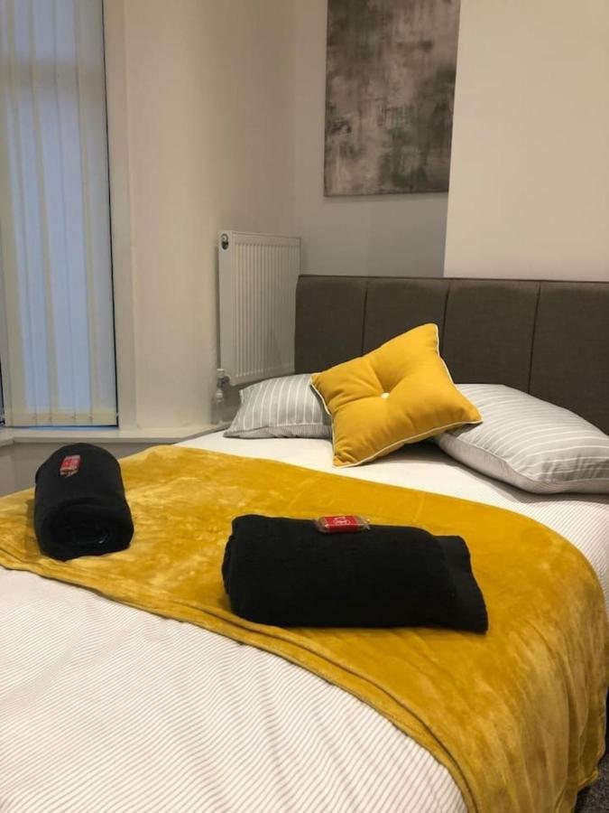 Lovely 4-Bed House In Anfield All En-Suite Liverpool Extérieur photo