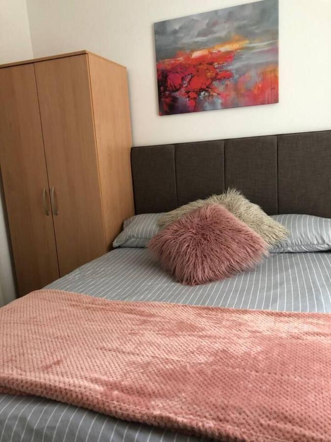 Lovely 4-Bed House In Anfield All En-Suite Liverpool Extérieur photo