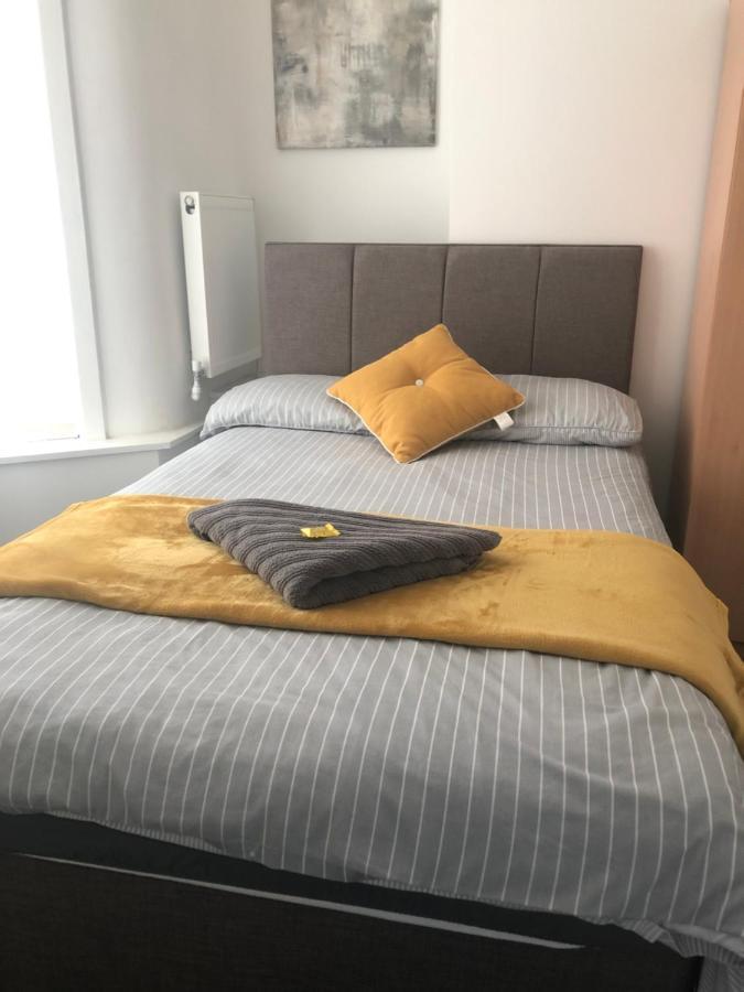 Lovely 4-Bed House In Anfield All En-Suite Liverpool Extérieur photo